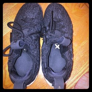 Men’s Nike Zoom Basketball Sneakers